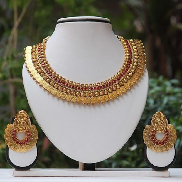 14 test necklace position
